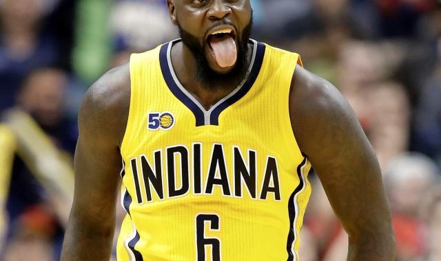 爱游戏平台-先轰30分再送生涯新高14助攻！史蒂芬森：回家真好