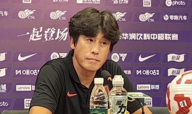 爱游戏入口-徐正源：蓉城转会不由我做主；俱乐部如果更明智本可拿到更好成绩