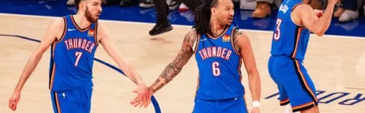 爱游戏平台-雷霆背靠背险胜尼克斯豪取四连胜，继续排名联盟第一